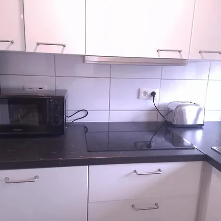 Petite Maison Pratique A Proximite De L'aeroport Holiday home Pont-a-Celles